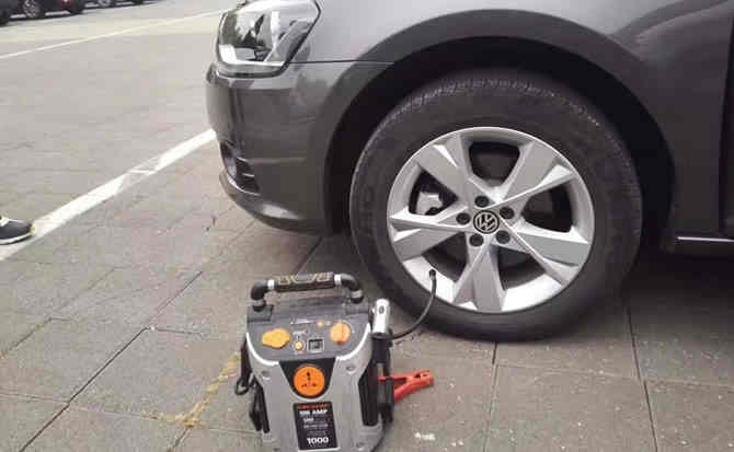 兴义汽车搭电案例