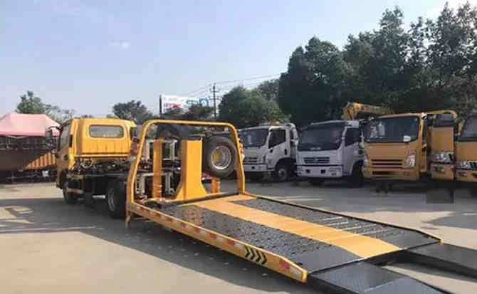 兴义汽车中途维修案例